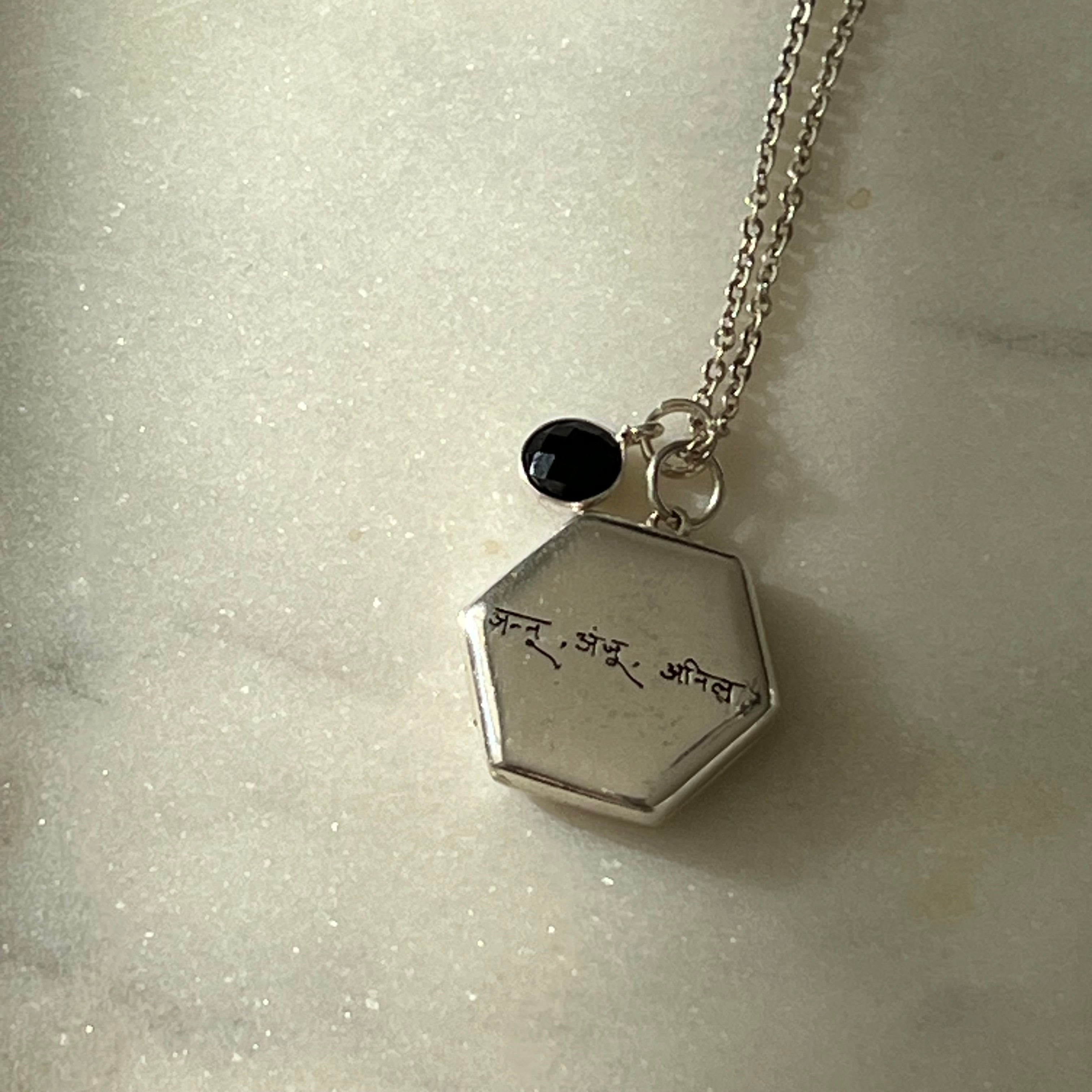 Maelle Handwriting Locket | Custom Engraved Honeycomb Locket – Chapters ...