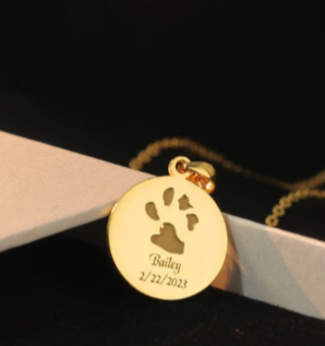 Aurelia Necklace – Paw Print