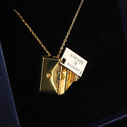 Create Your Custom Locket