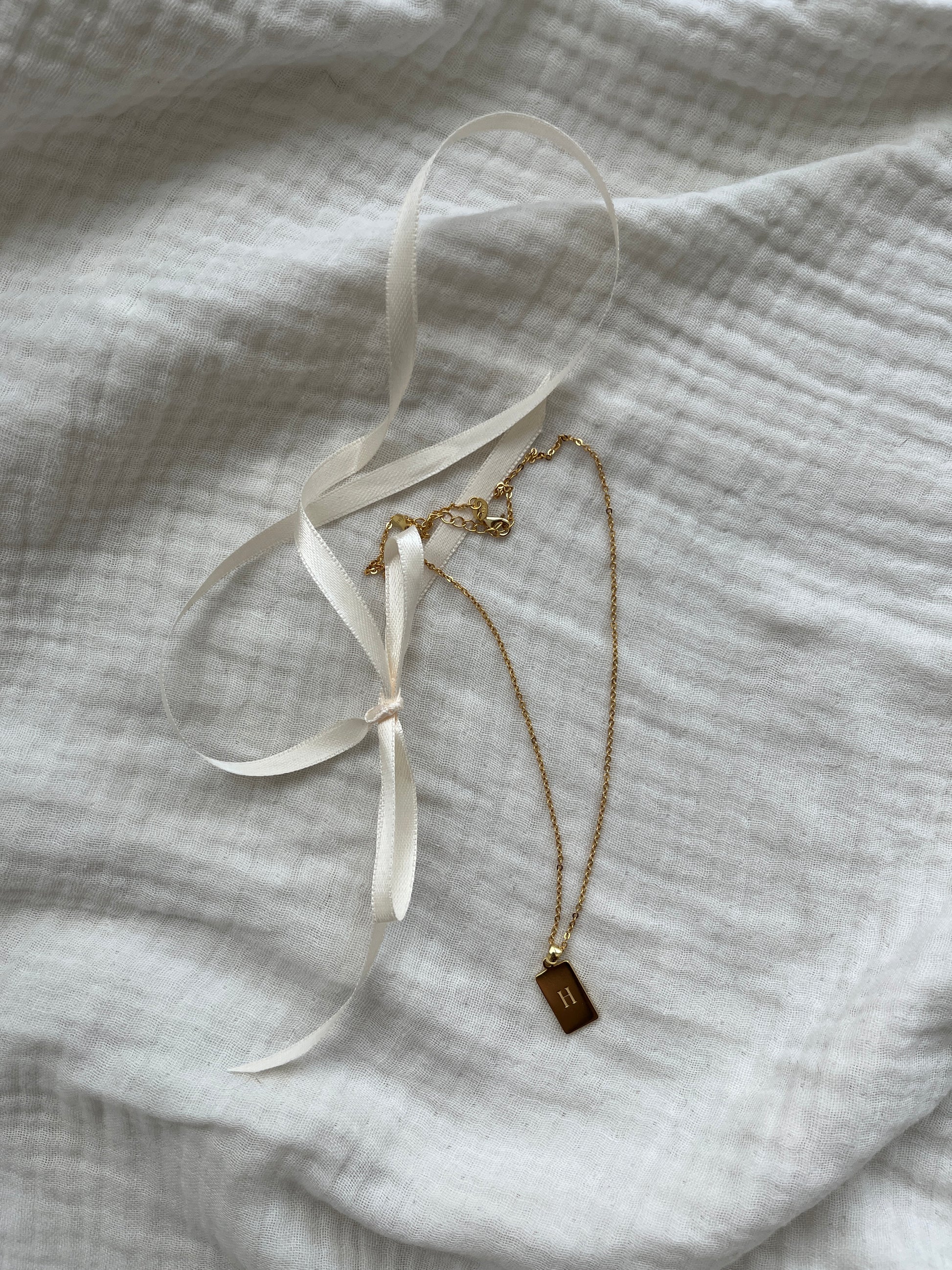 Delicate keepsake necklace – Haley Pendant by Chapters of Joy